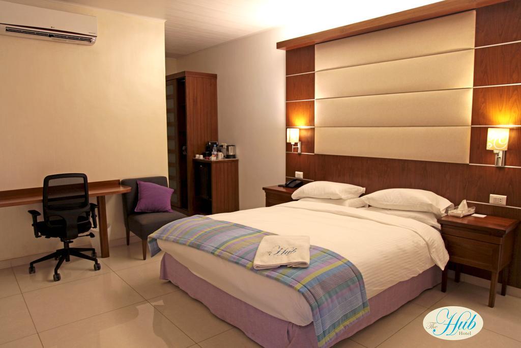The Hub Hotel New England Номер фото
