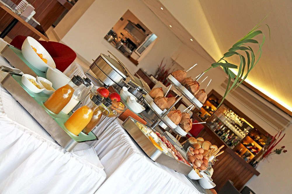 The Hub Hotel New England Экстерьер фото